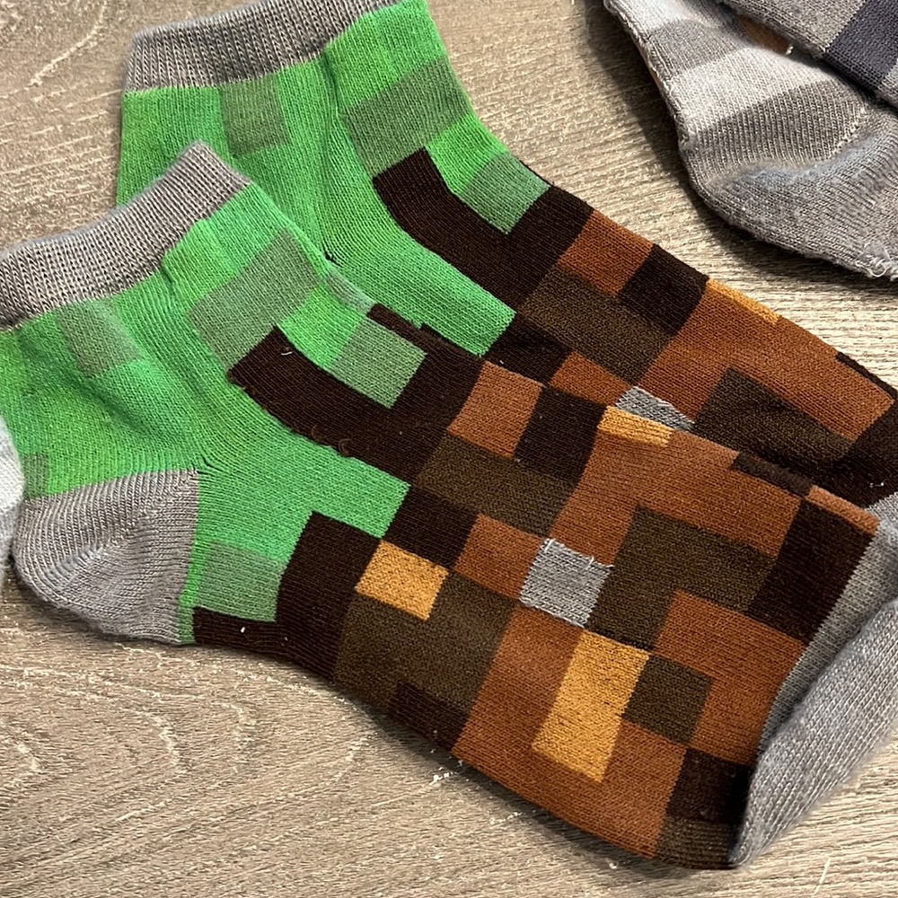 Mojang Minecraft socks - Picture 5 of 7
